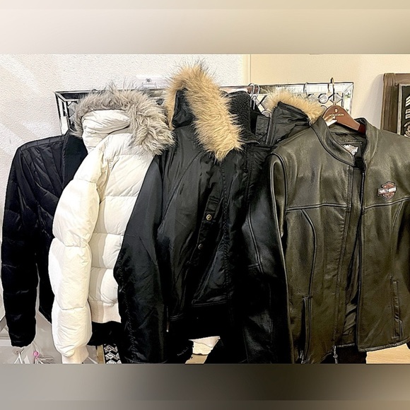 Colorful Statement Rings in Bold Designs - Picture 9 of 10